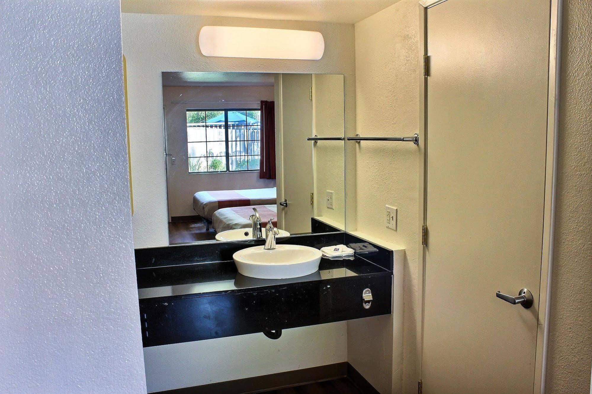 Motel 6-Paso Robles, Ca Kültér fotó